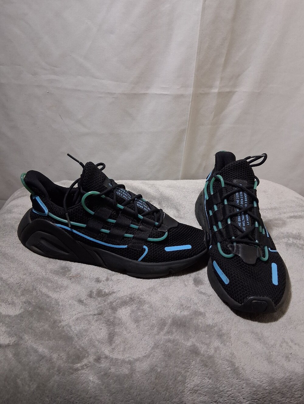 Adidas Lxcon Mens Running Shoes FV3587 Black Cyan Blue Men Size 9
